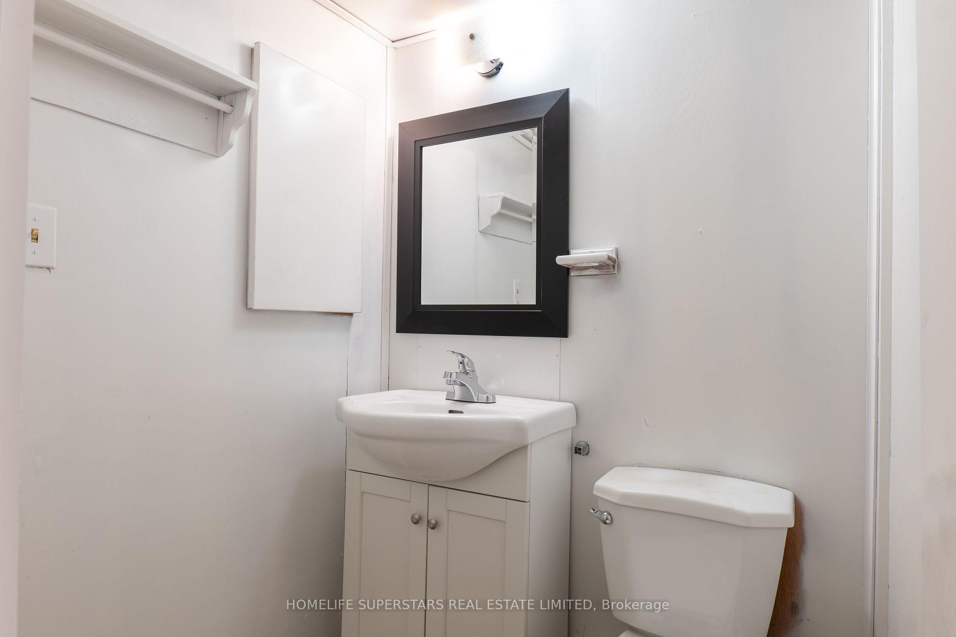 Photo 14 of 324 Stirling Avenue N, Kitchener — HOMEH