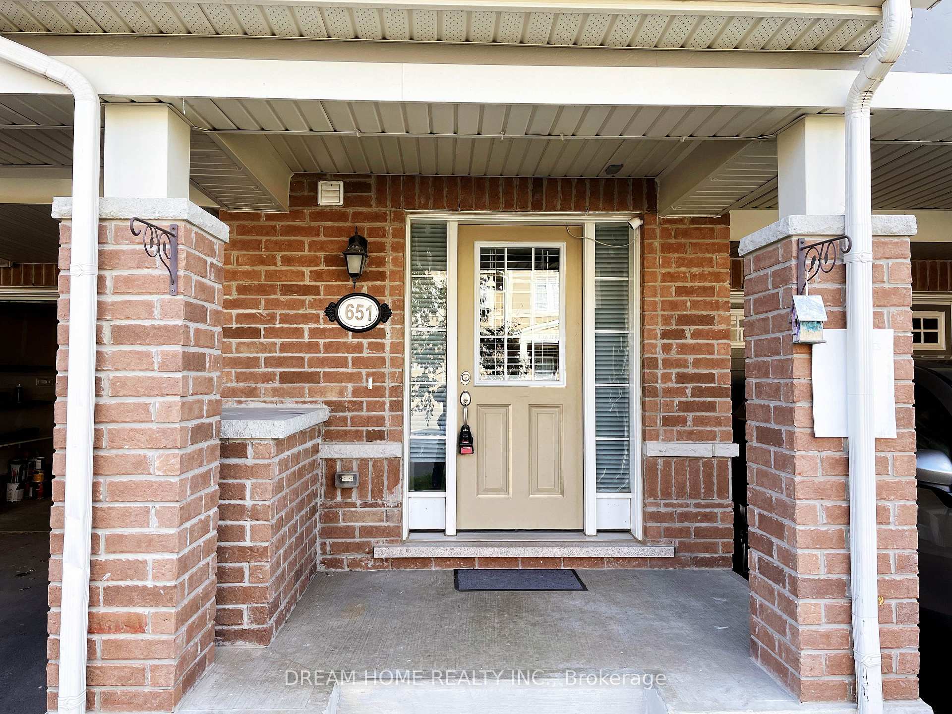 Photo 2 of 651 Laking Terrace, Milton, Clarke — HOMEH