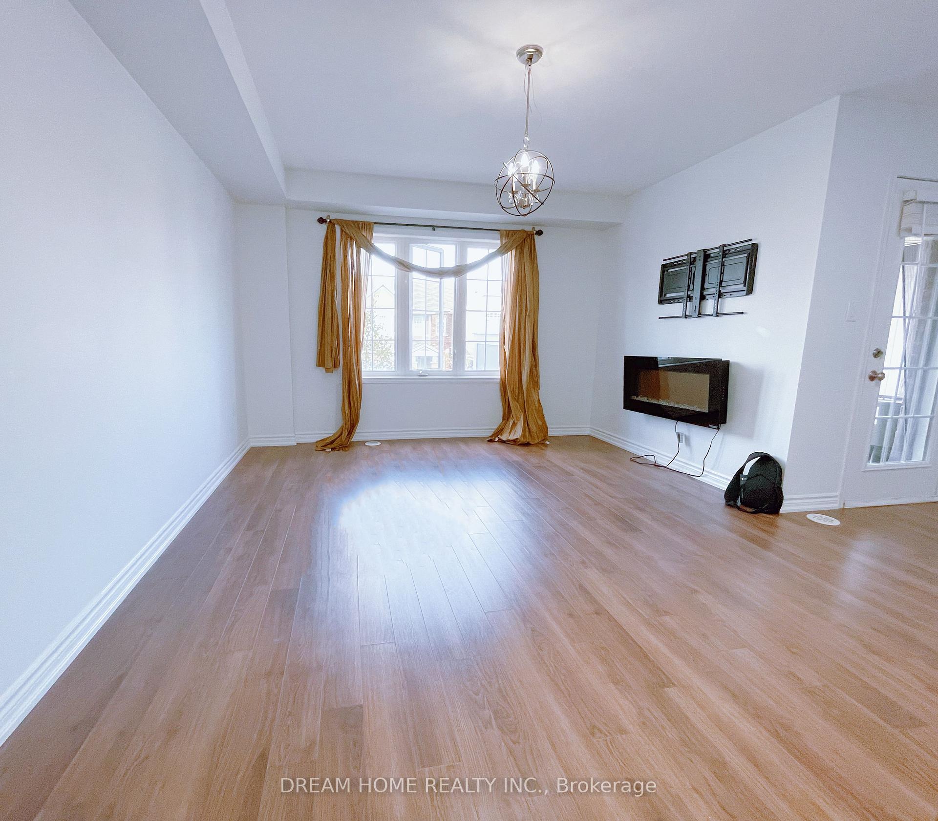 Photo 11 of 651 Laking Terrace, Milton, Clarke — HOMEH