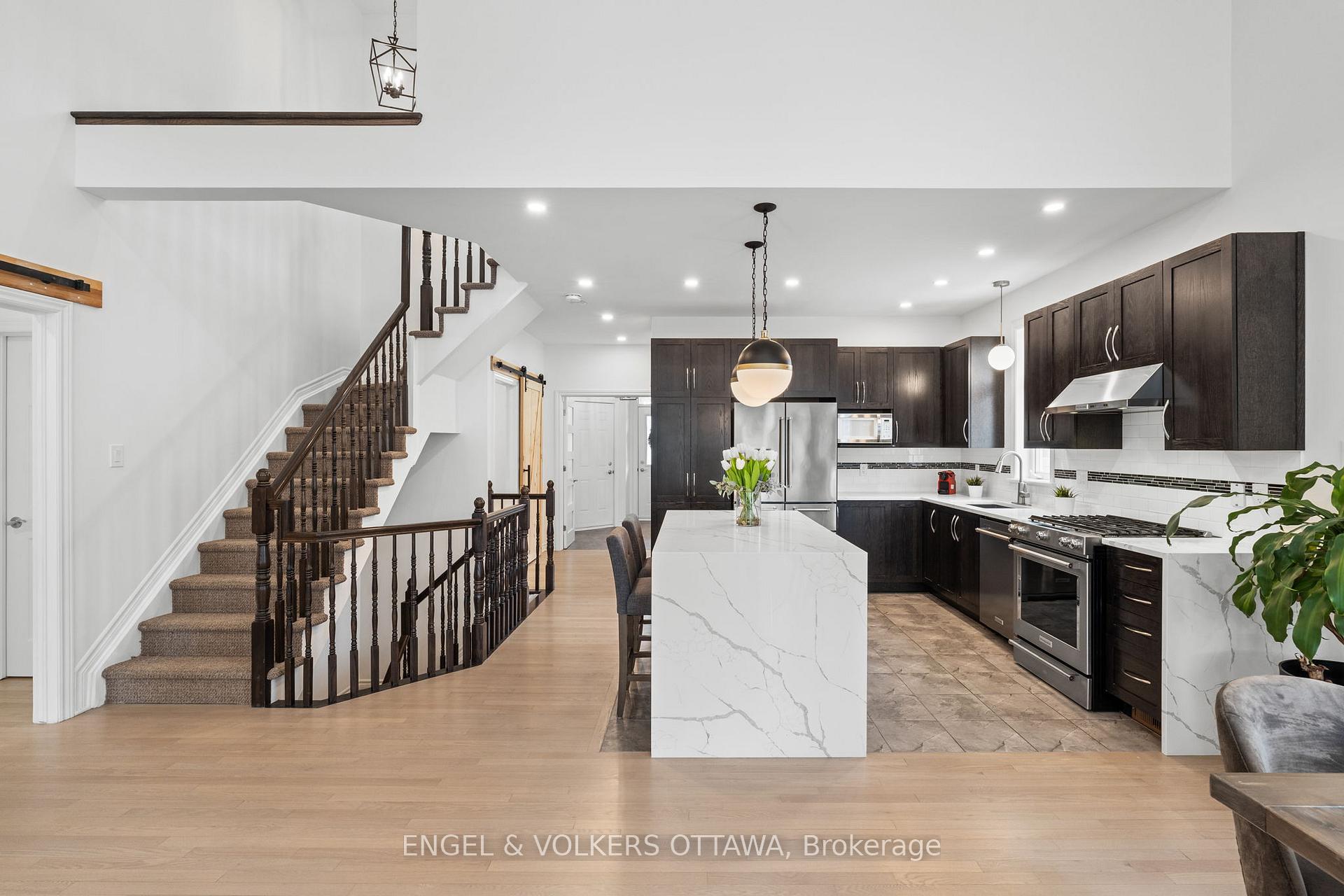 Photo 18 of 325 Bobolink Ridge, Ottawa, Kanata - Emerald Meadows/Trailwest — HOMEH