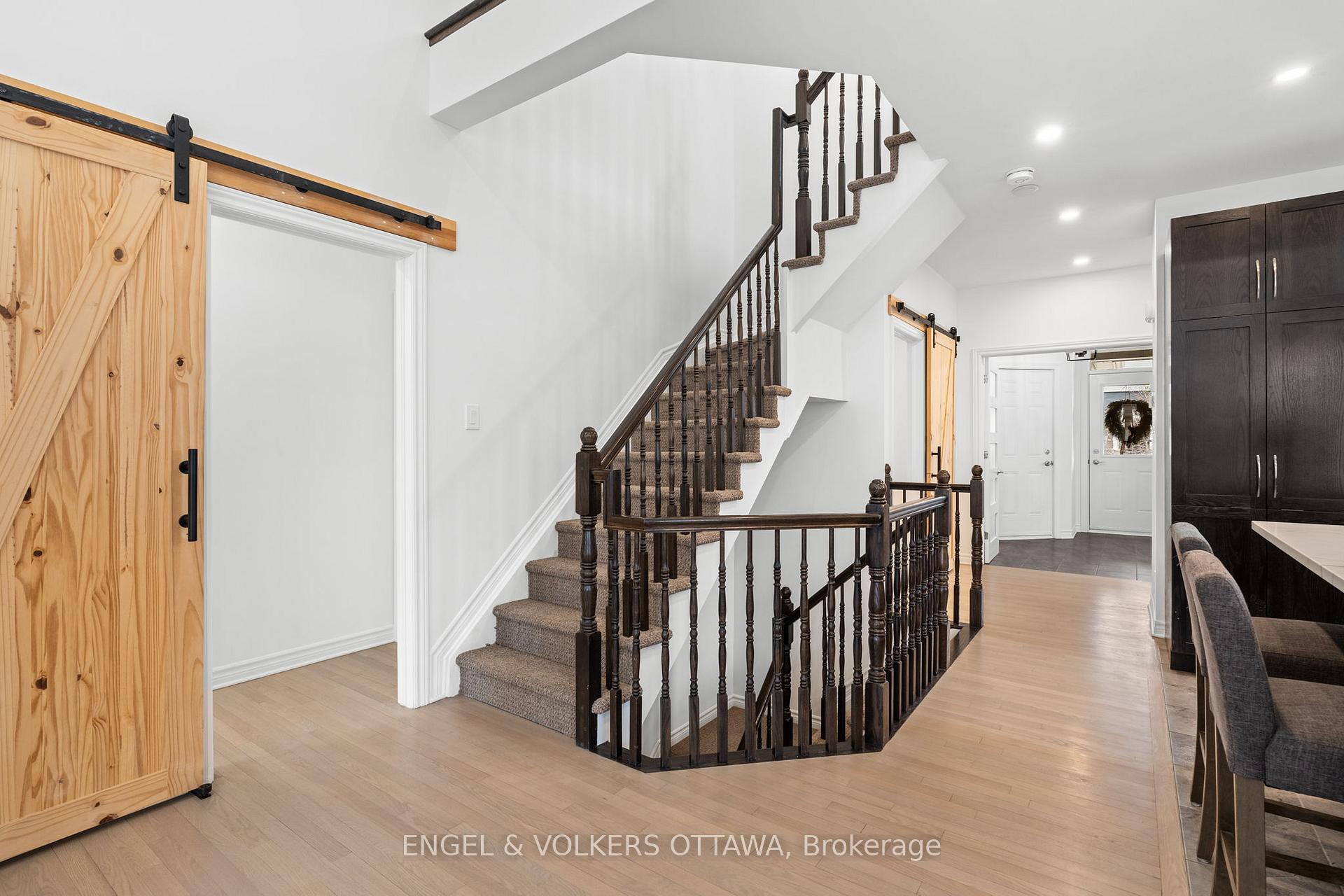 Photo 24 of 325 Bobolink Ridge, Ottawa, Kanata - Emerald Meadows/Trailwest — HOMEH