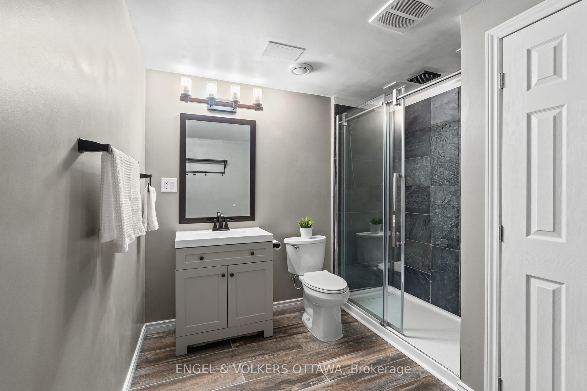 Photo 36 of 325 Bobolink Ridge, Ottawa, Kanata - Emerald Meadows/Trailwest — HOMEH