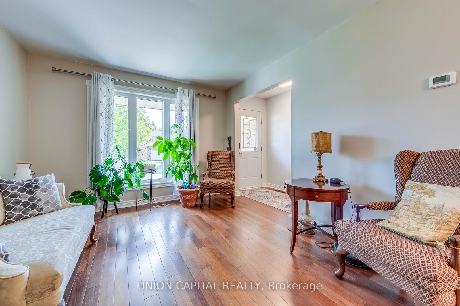 Photo 6 of 24 Vanessa Road, Markham, Markville — HOMEH