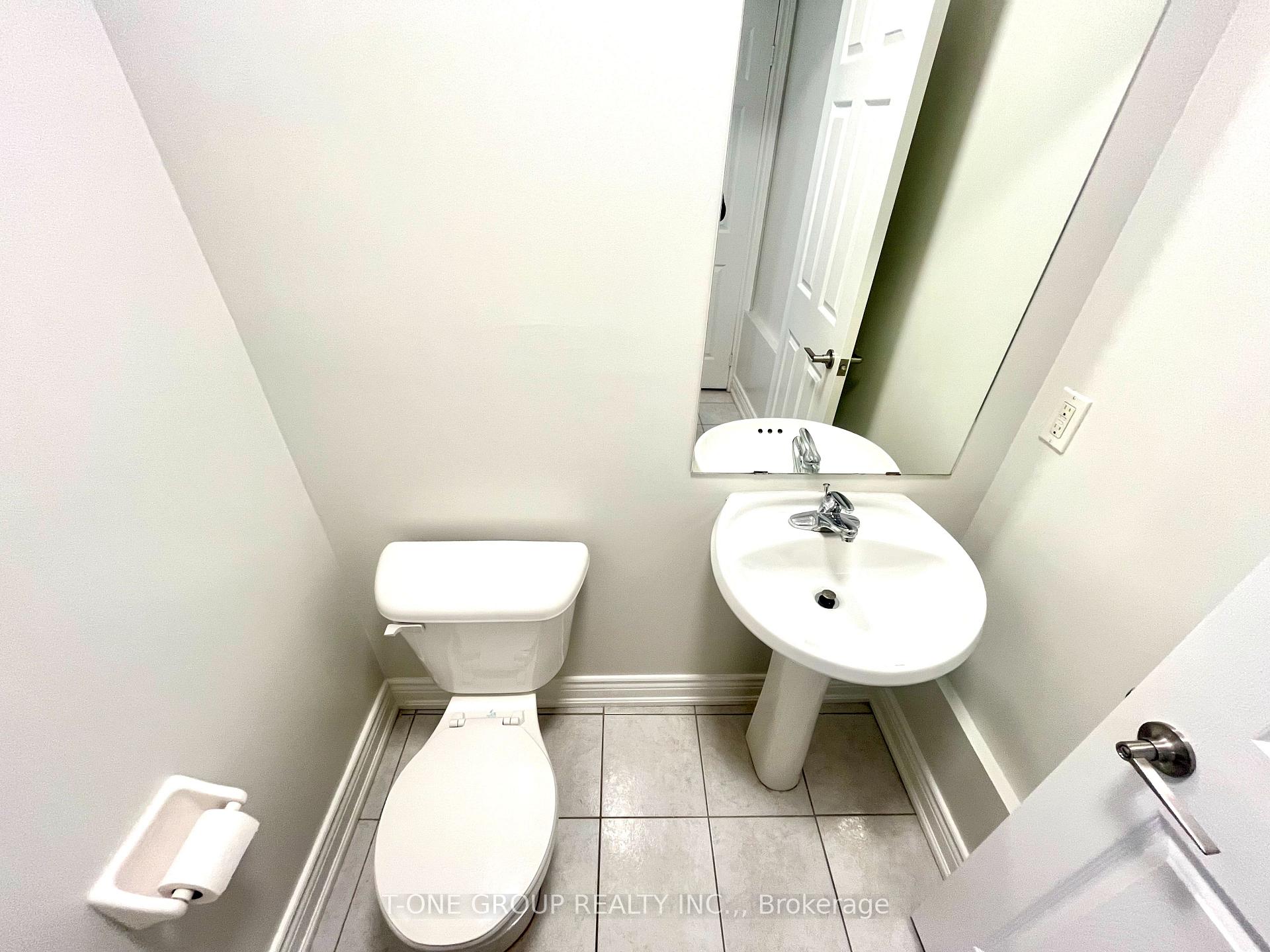 Photo 12 of 28 Ian Baron Avenue, Markham, Village Green-South Unionville — HOMEH