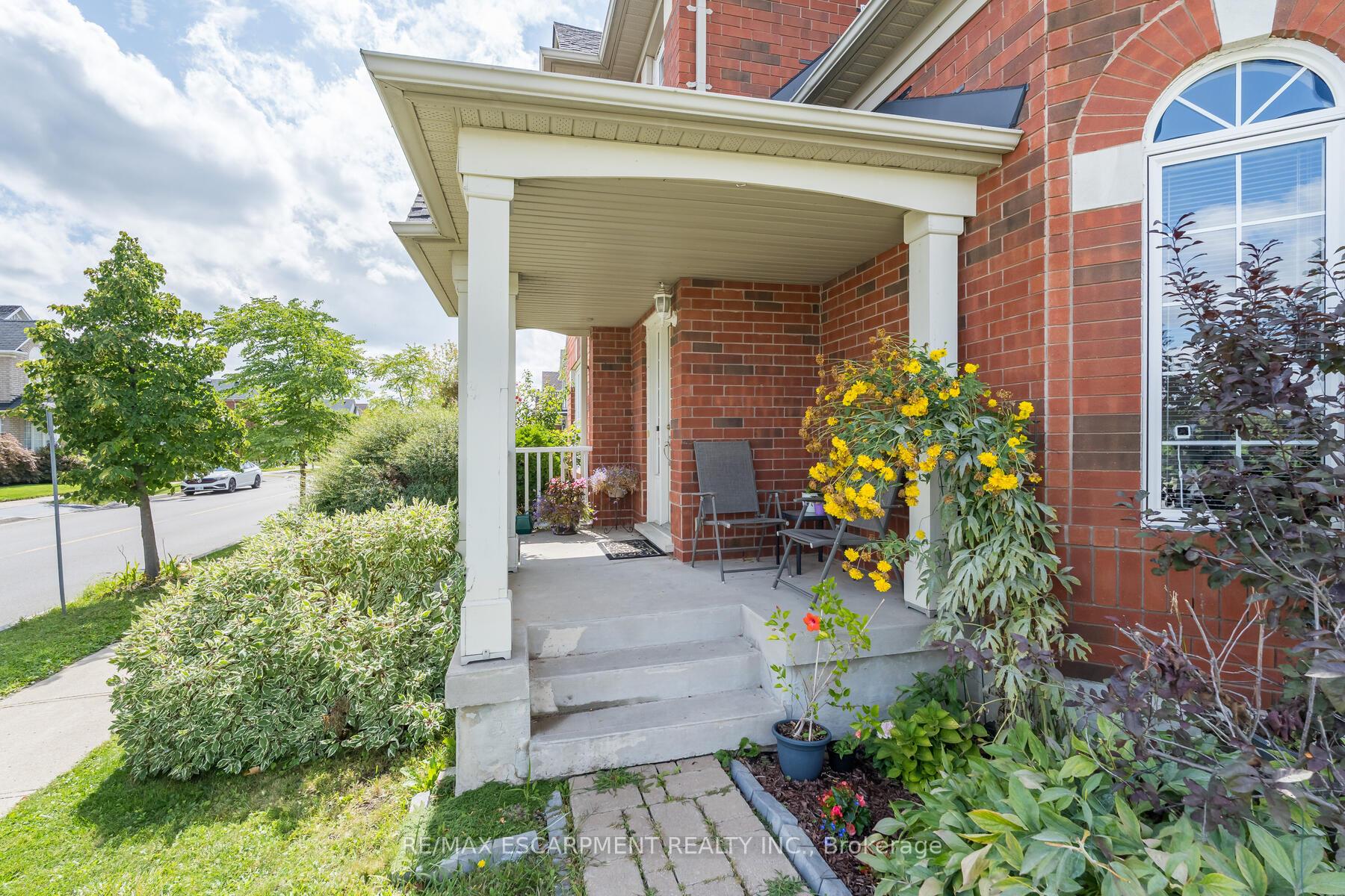 Photo 6 of 673 Bennett Boulevard, Milton, Beaty — HOMEH