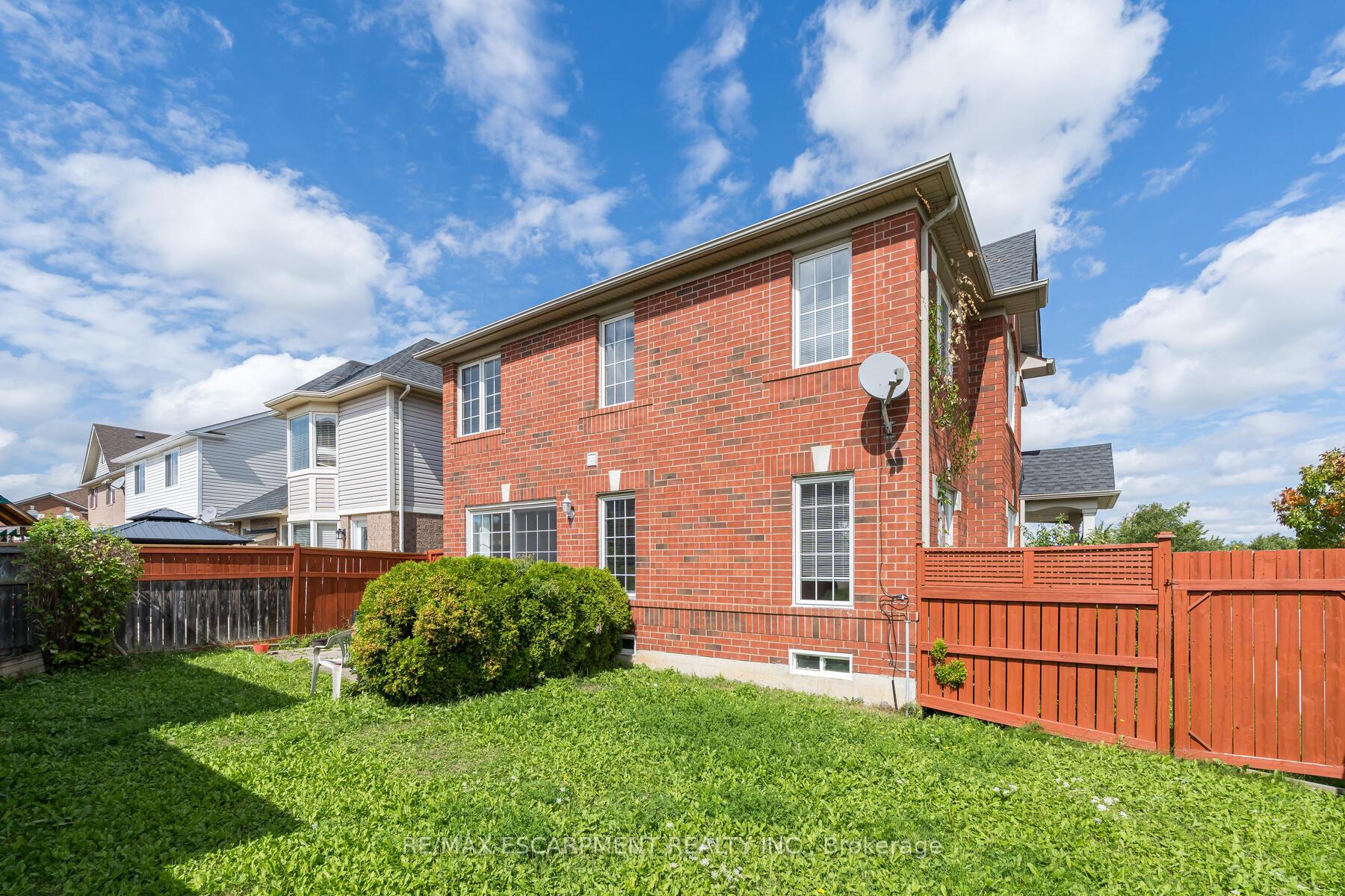 Photo 44 of 673 Bennett Boulevard, Milton, Beaty — HOMEH