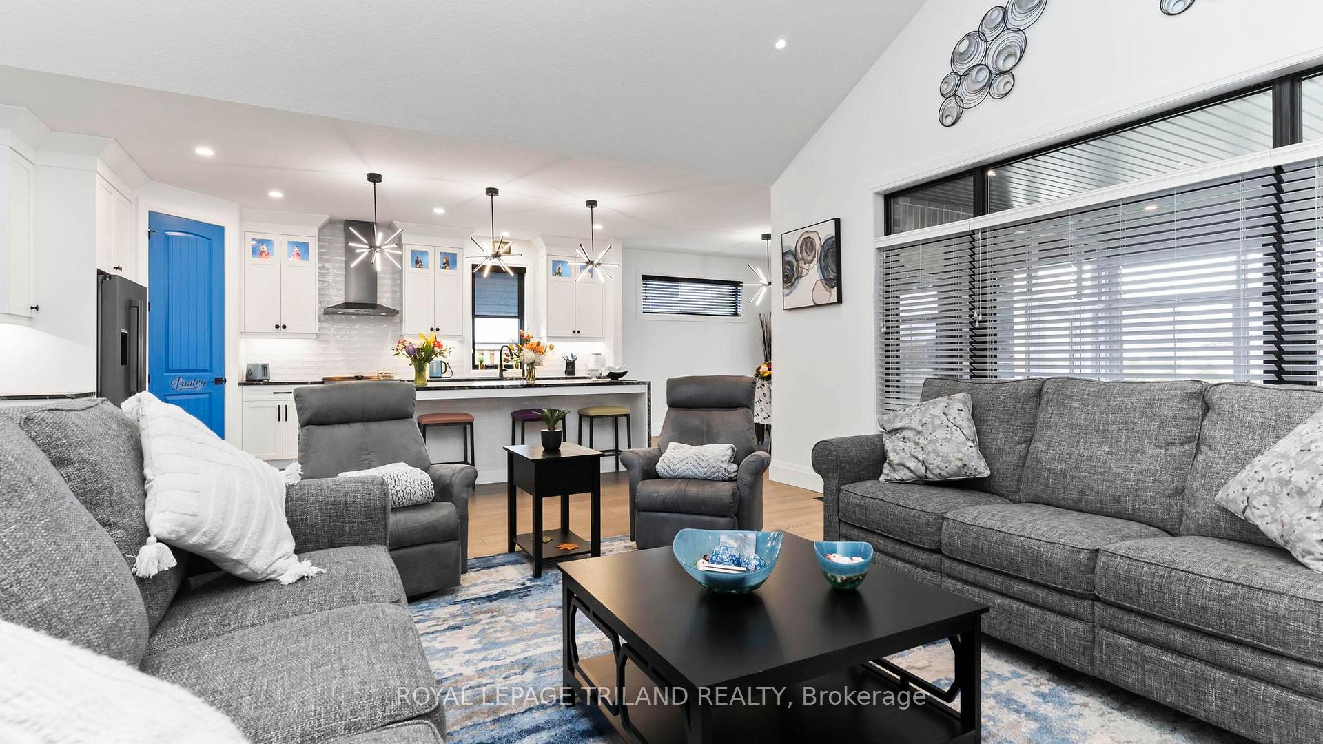 Photo 11 of 17 Edgeview Crescent, Middlesex Centre, Kilworth — HOMEH