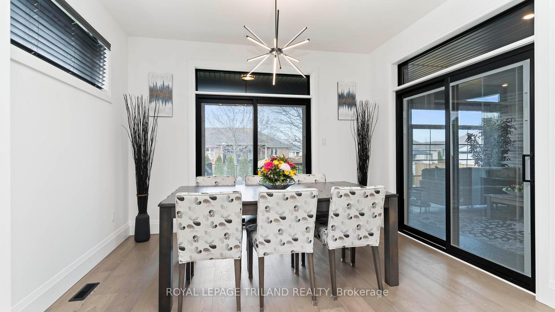 Photo 16 of 17 Edgeview Crescent, Middlesex Centre, Kilworth — HOMEH