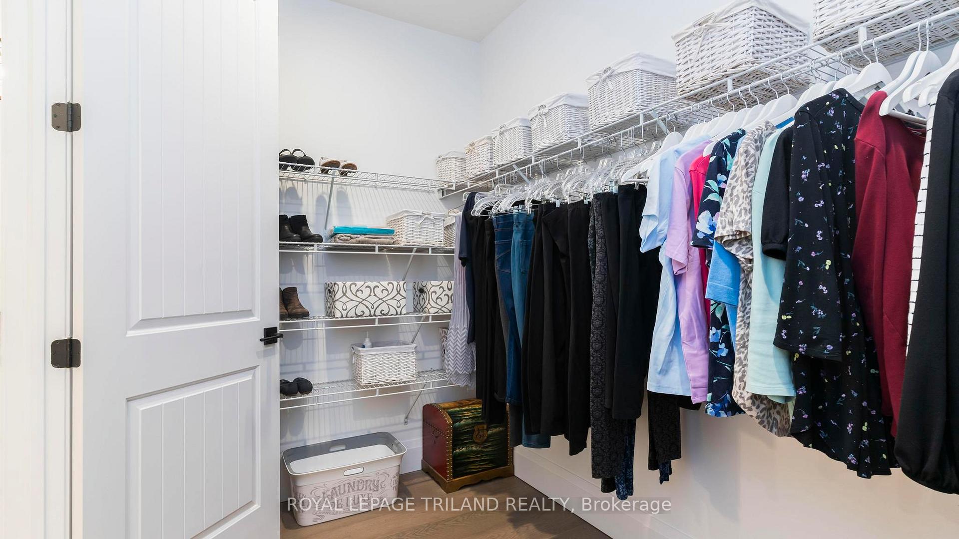 Photo 26 of 17 Edgeview Crescent, Middlesex Centre, Kilworth — HOMEH