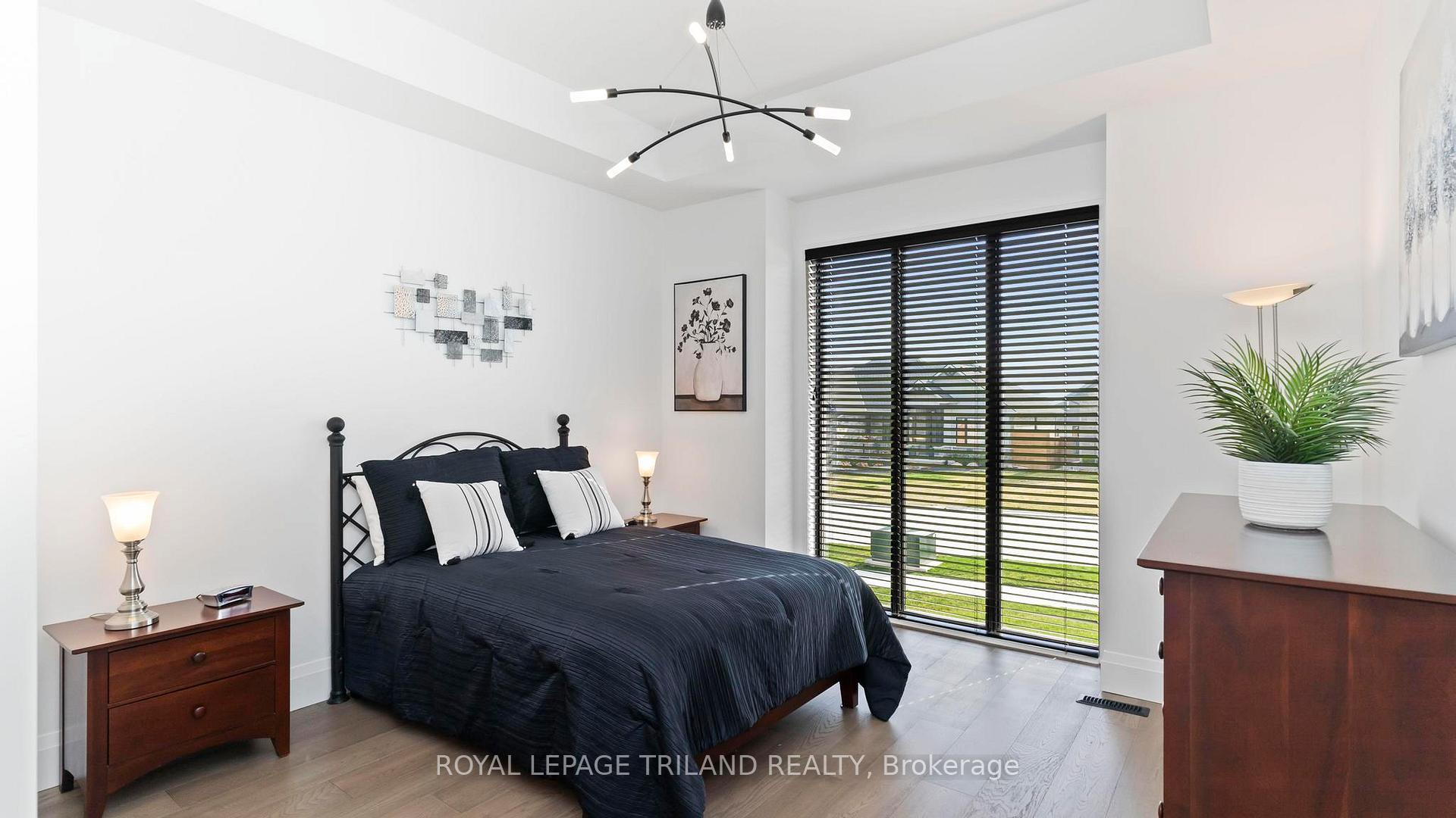 Photo 28 of 17 Edgeview Crescent, Middlesex Centre, Kilworth — HOMEH