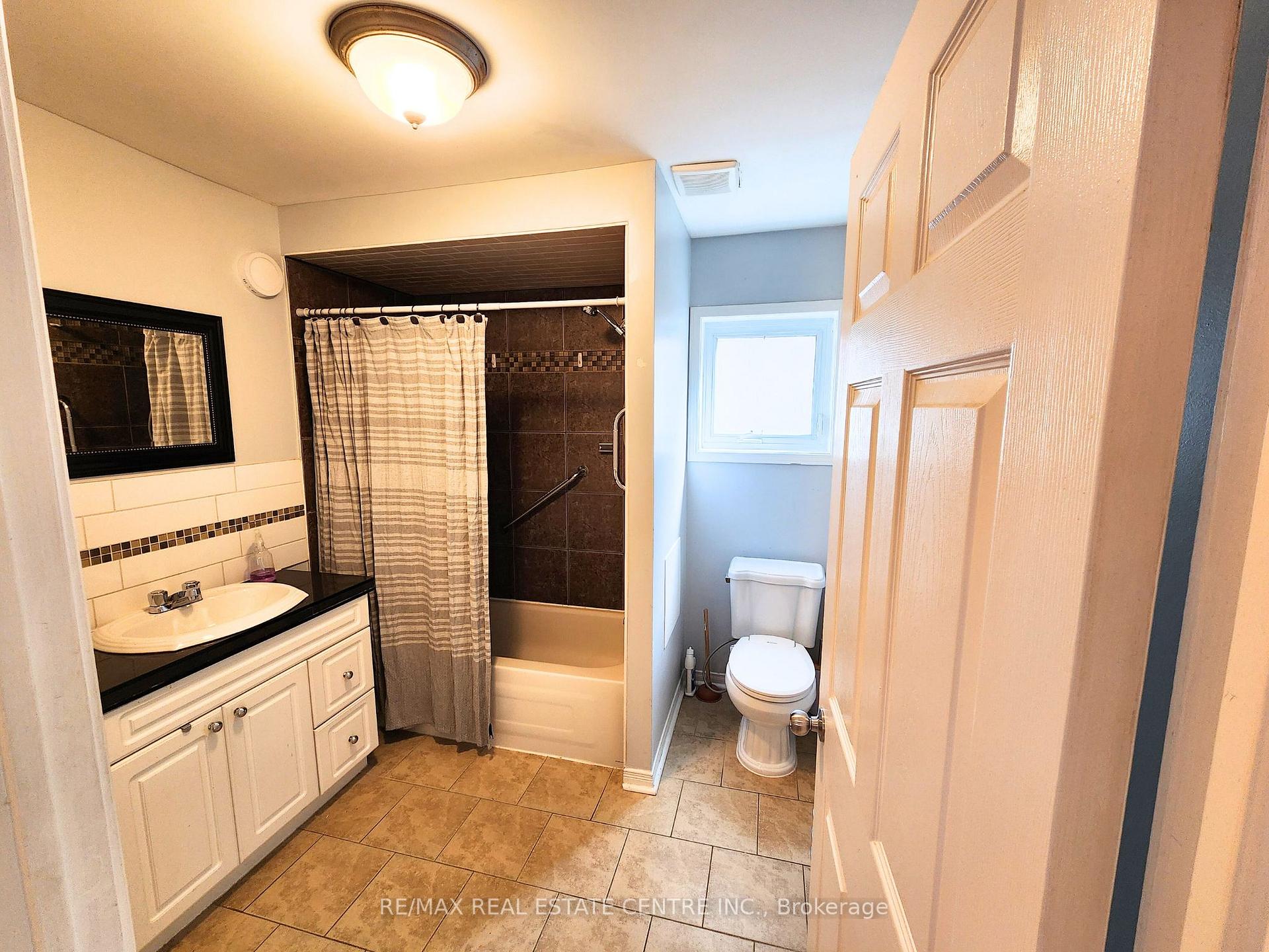 Photo 6 of 30 East 23rd Street, Hamilton, Eastmount — HOMEH