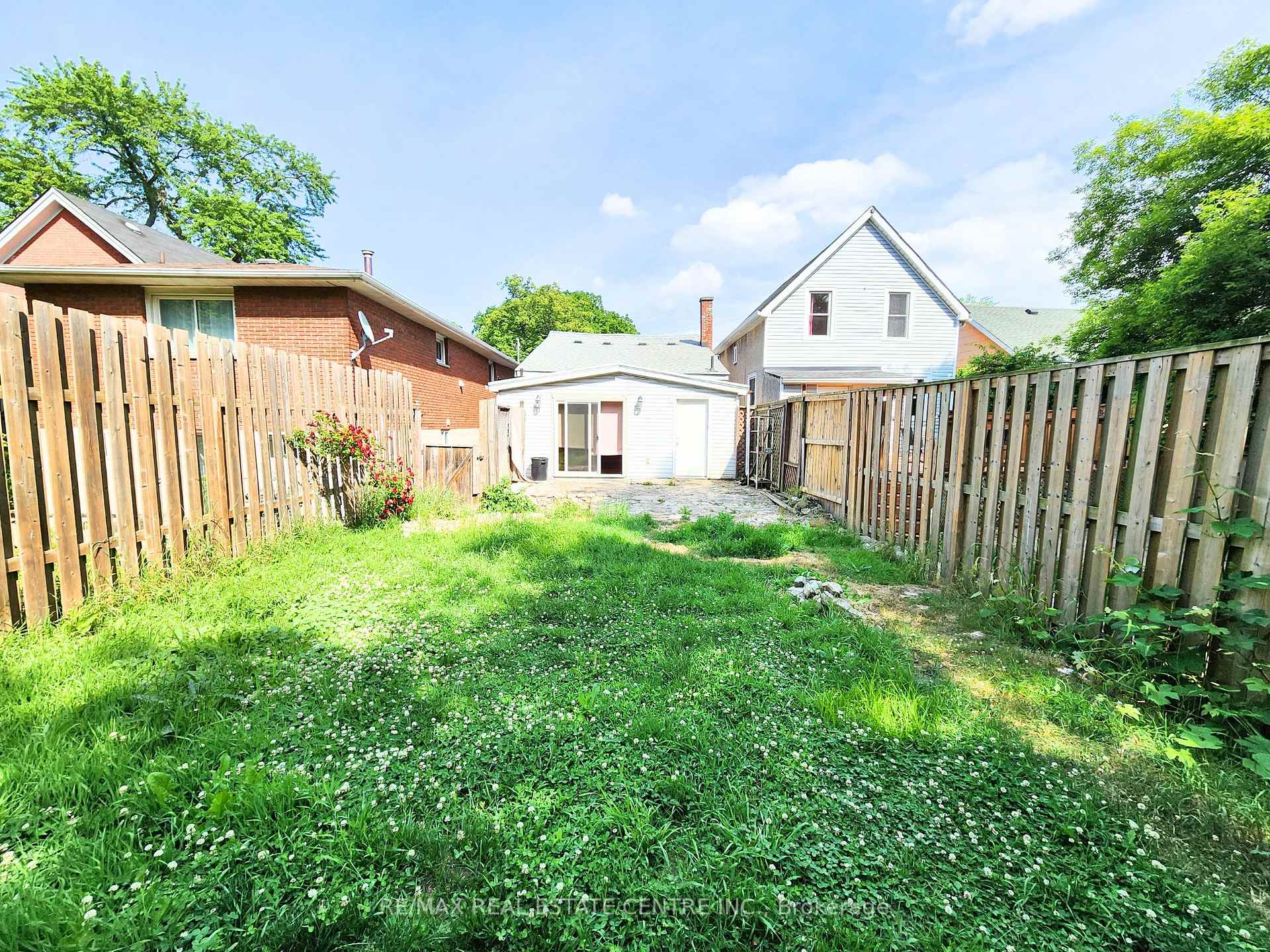 Photo 21 of 30 East 23rd Street, Hamilton, Eastmount — HOMEH