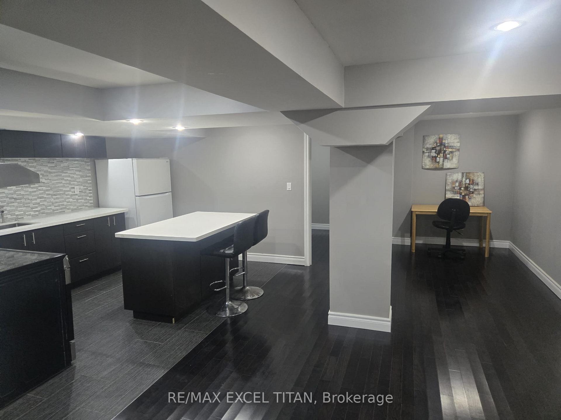 Photo 3 of Unit Basement, 96 Reginald Lamb Crescent, Markham, Box Grove — HOMEH