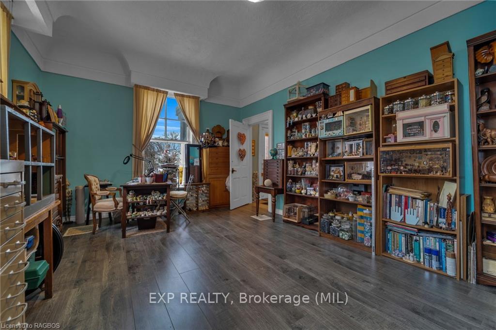 Photo 10 of 10 Geddes Street E, Minto — HOMEH