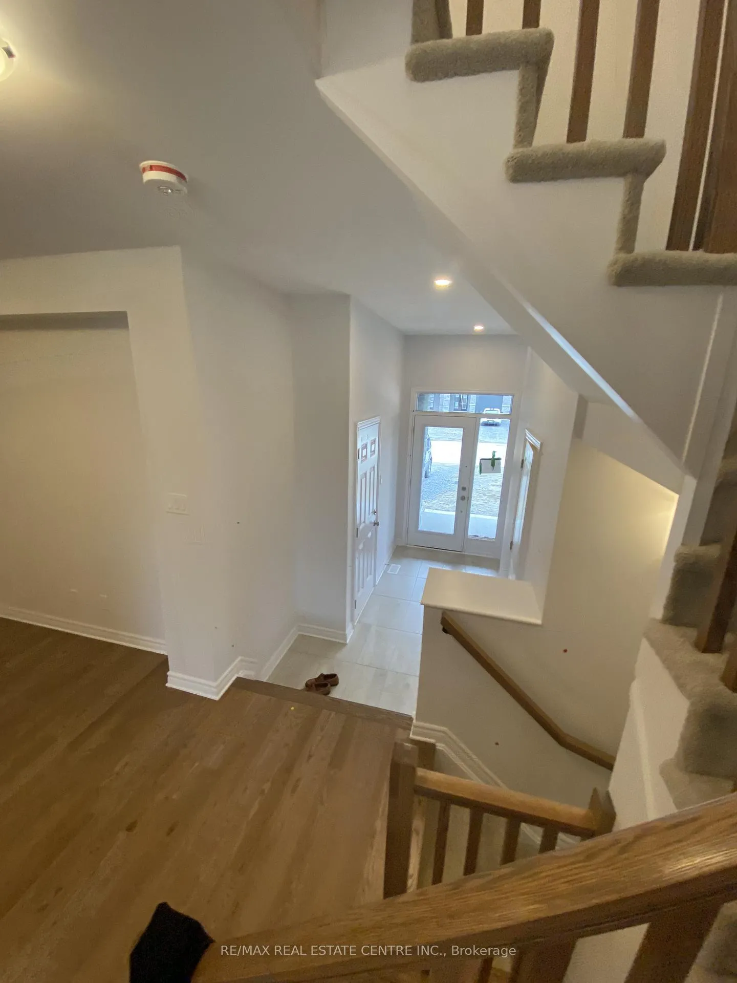 Photo 2 of 2440 Goldhawk Road, Ottawa, Stittsville (South) — HOMEH