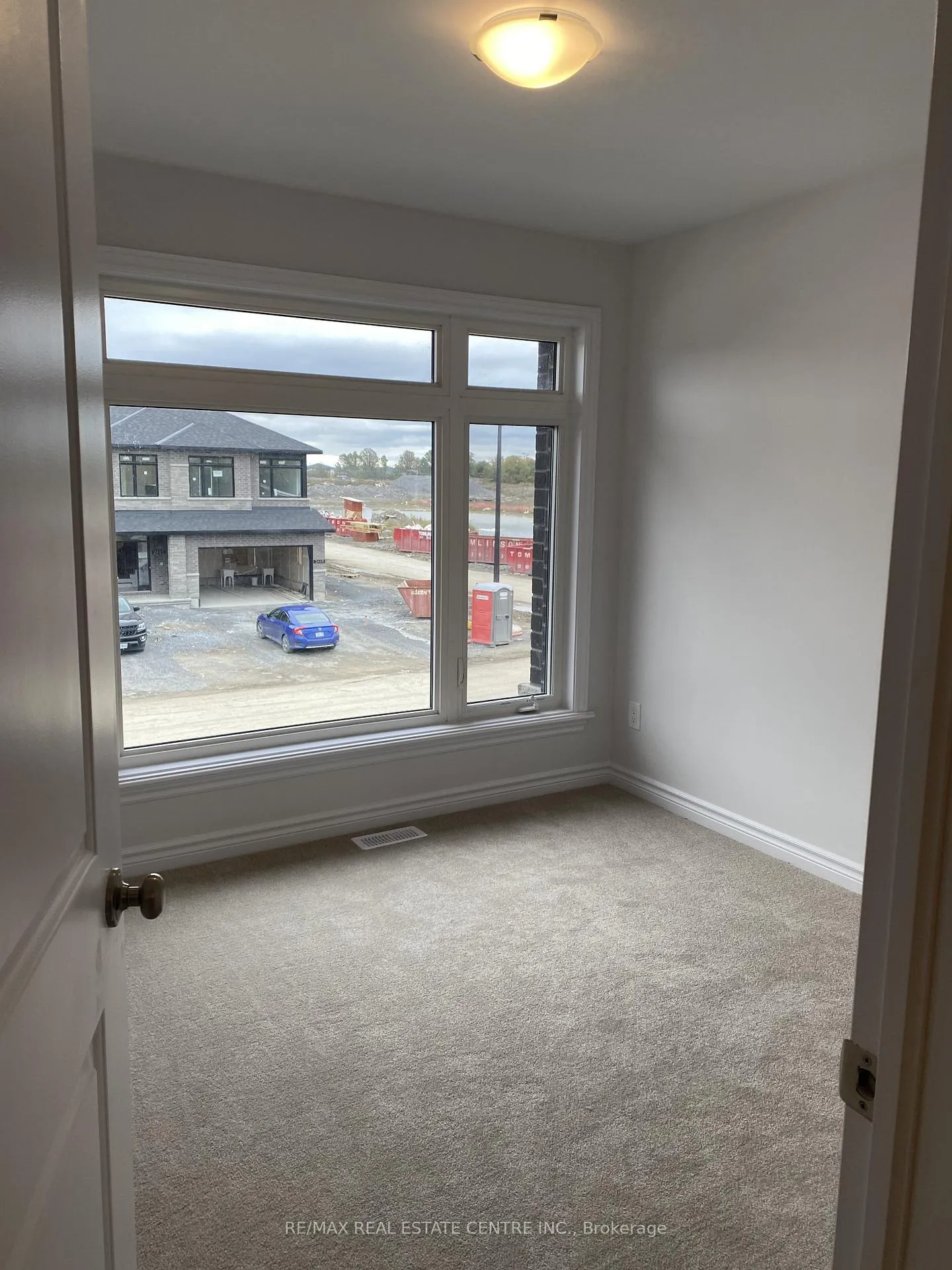 Photo 11 of 2440 Goldhawk Road, Ottawa, Stittsville (South) — HOMEH