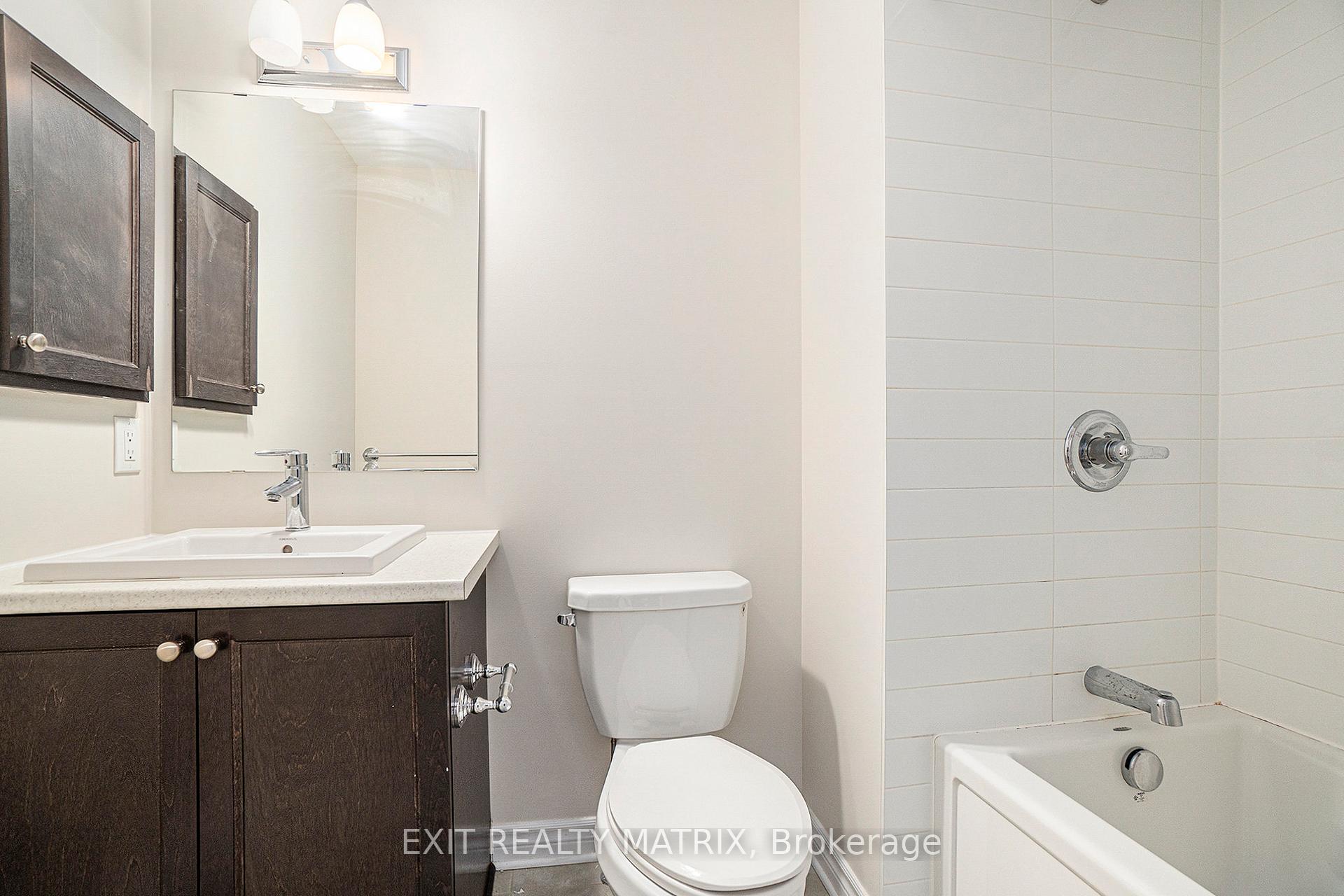 Photo 19 of 305 Livery Street, Ottawa, Kanata - Emerald Meadows/Trailwest — HOMEH