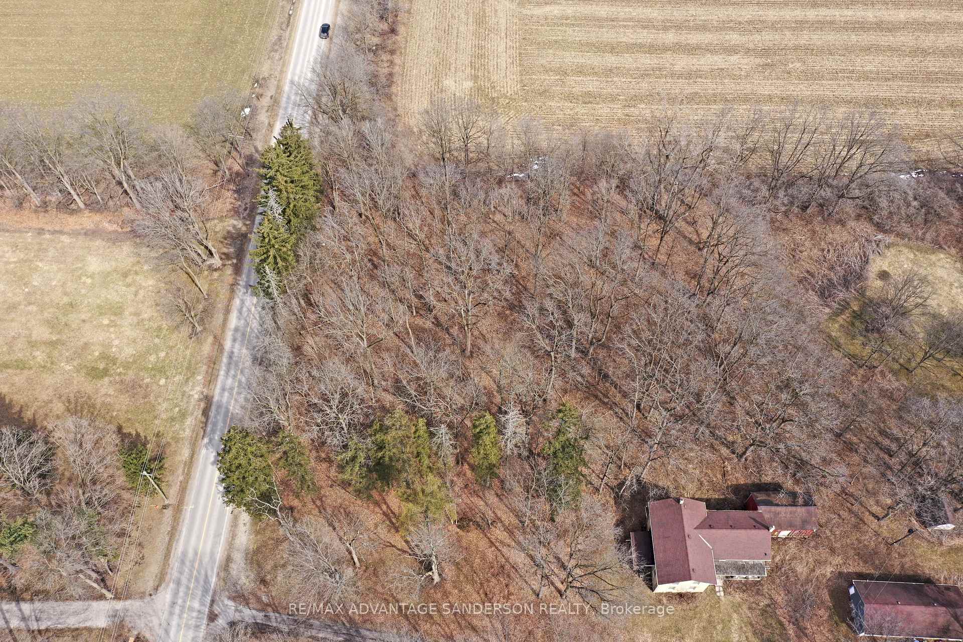 Photo 3 of 10635 Oxbow Drive, Middlesex Centre, Rural Middlesex Centre — HOMEH