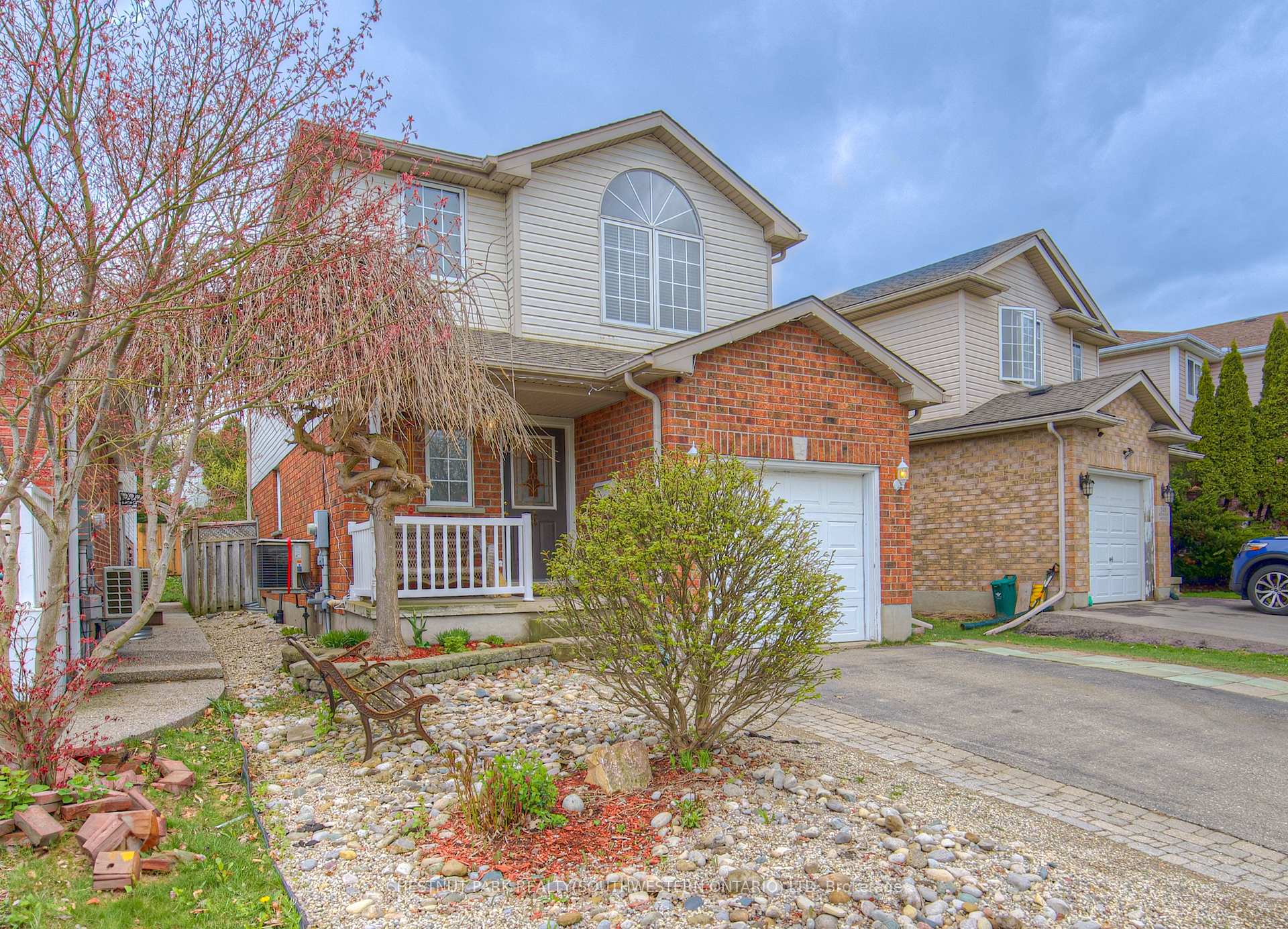 Photo 1 of 345 Keewatin Avenue, Kitchener — HOMEH