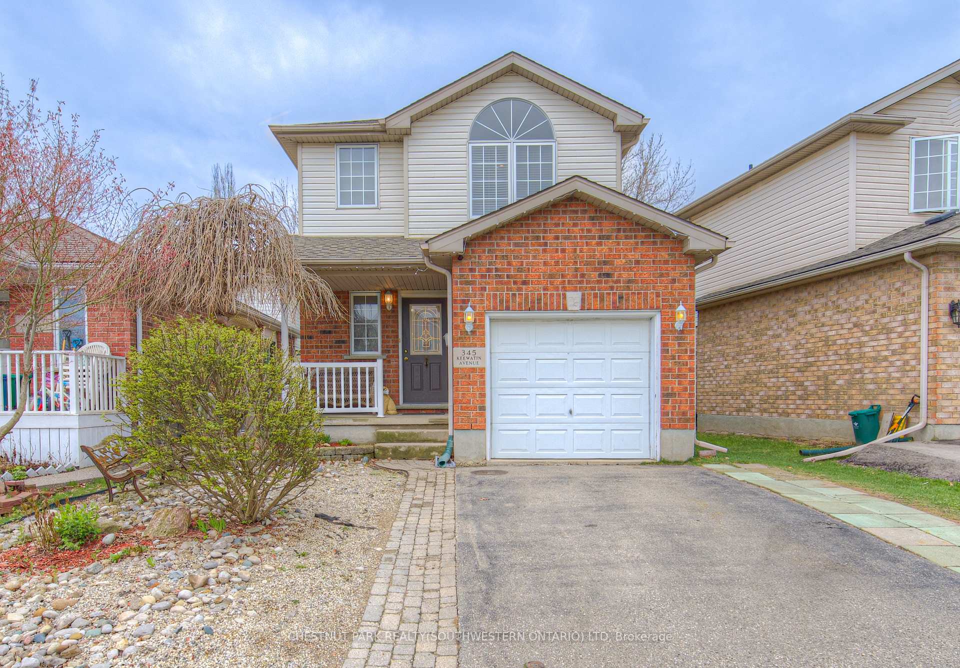 Photo 3 of 345 Keewatin Avenue, Kitchener — HOMEH