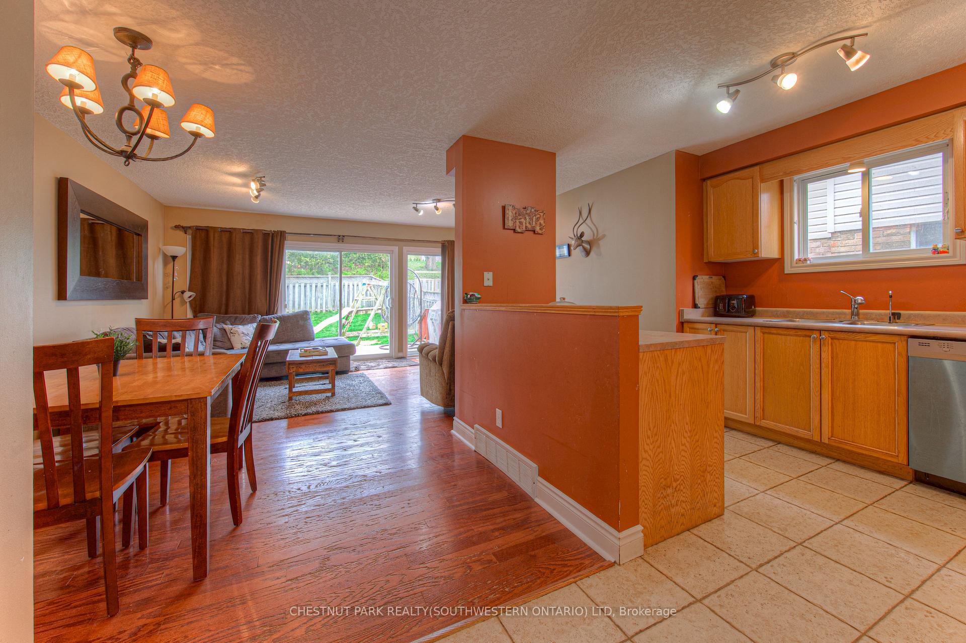 Photo 7 of 345 Keewatin Avenue, Kitchener — HOMEH