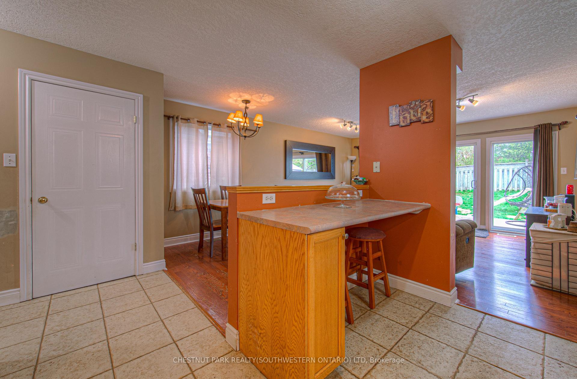 Photo 10 of 345 Keewatin Avenue, Kitchener — HOMEH