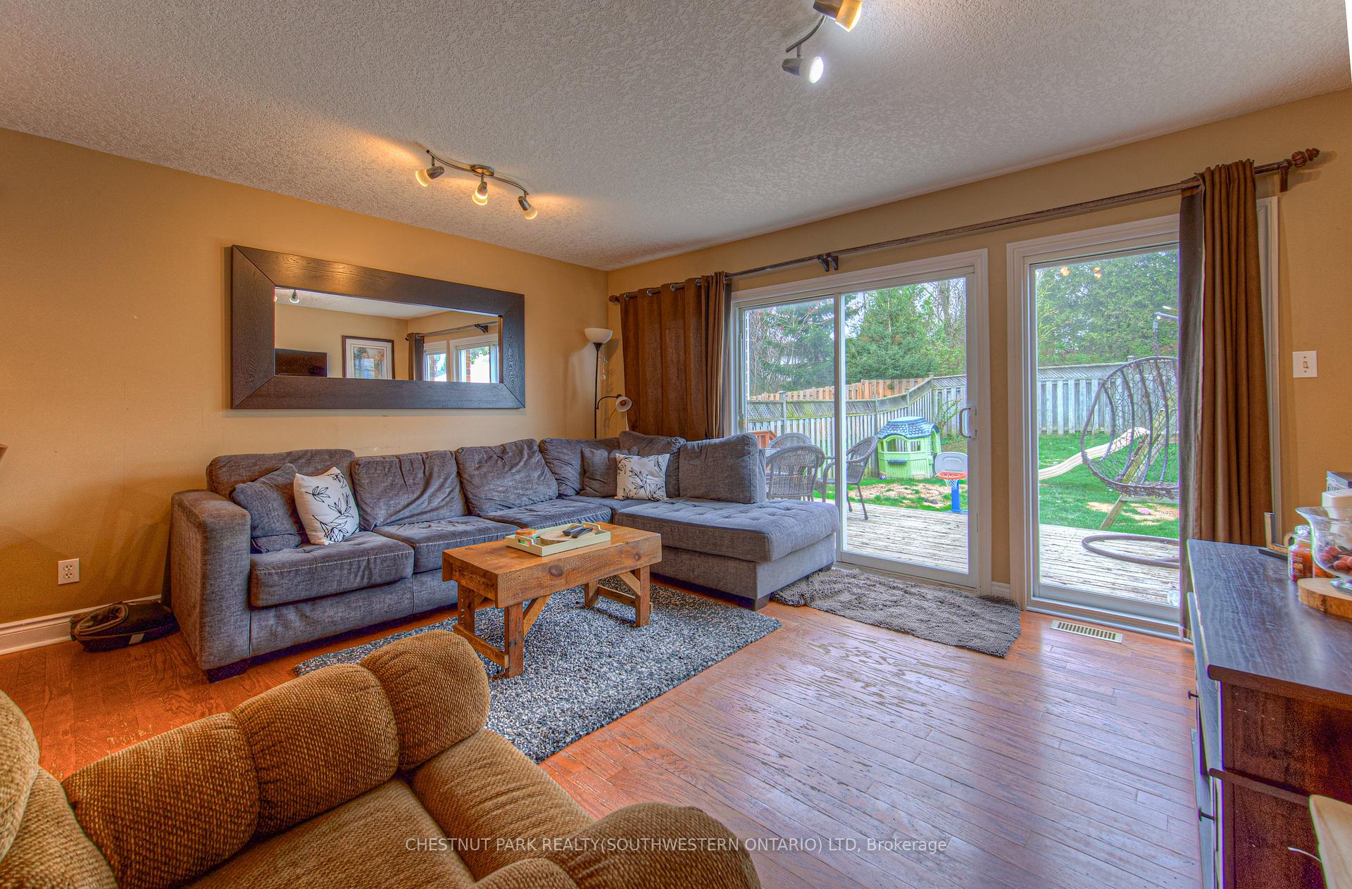 Photo 16 of 345 Keewatin Avenue, Kitchener — HOMEH