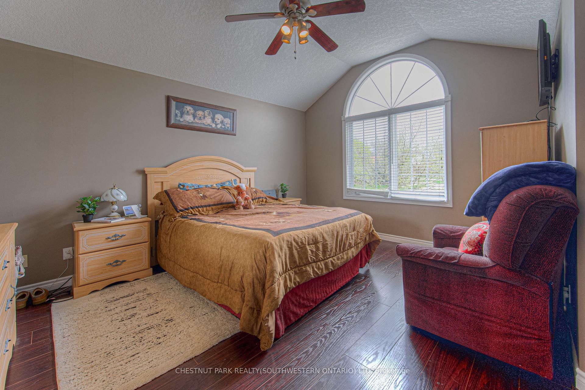 Photo 20 of 345 Keewatin Avenue, Kitchener — HOMEH