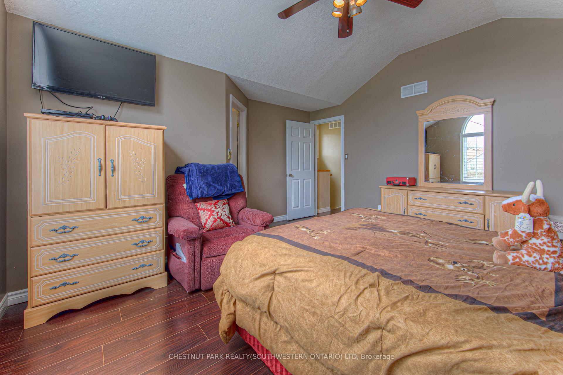 Photo 21 of 345 Keewatin Avenue, Kitchener — HOMEH