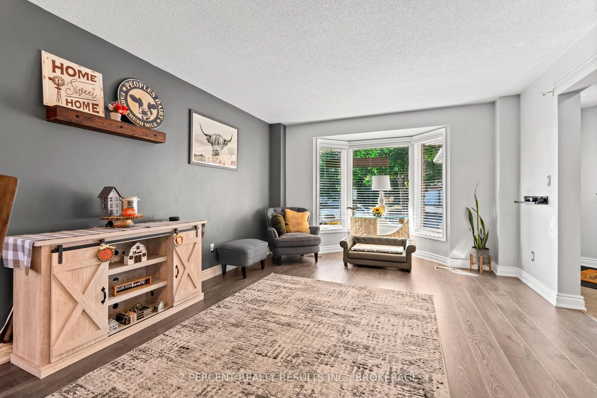 Photo 6 of 1405 Fisher Crescent, Kingston, City Southwest — HOMEH