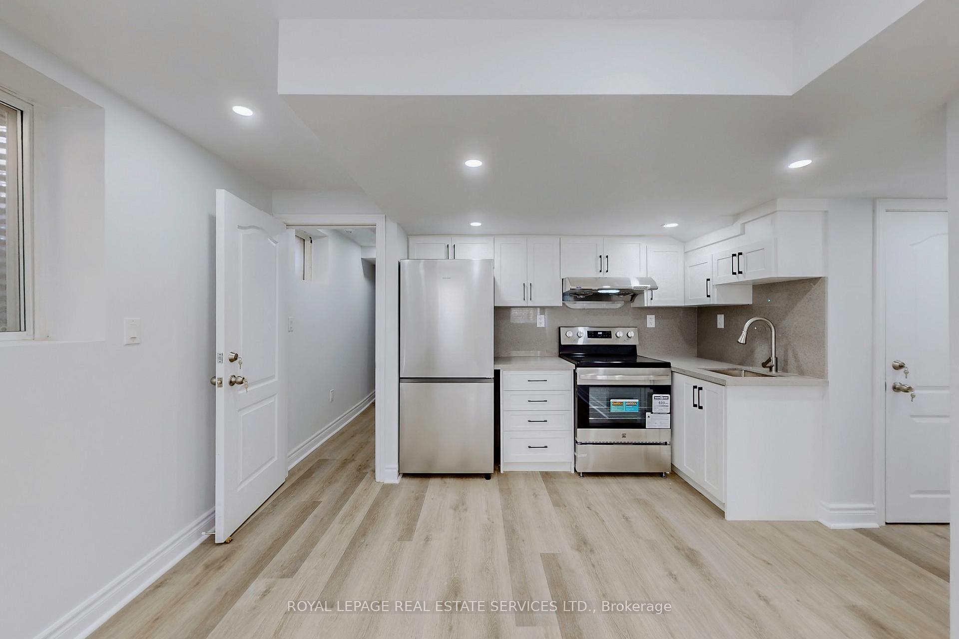 Photo 4 of Unit Basement A, 1388 Sycamore Garden, Milton, Cobban — HOMEH