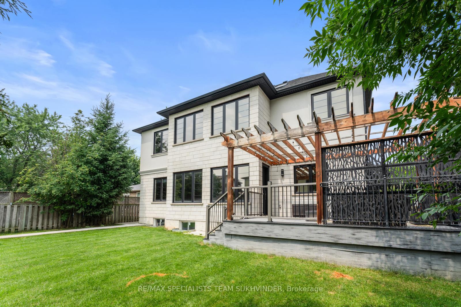 Photo 47 of 108 Meadowbrook Drive, Milton, Old Milton — HOMEH