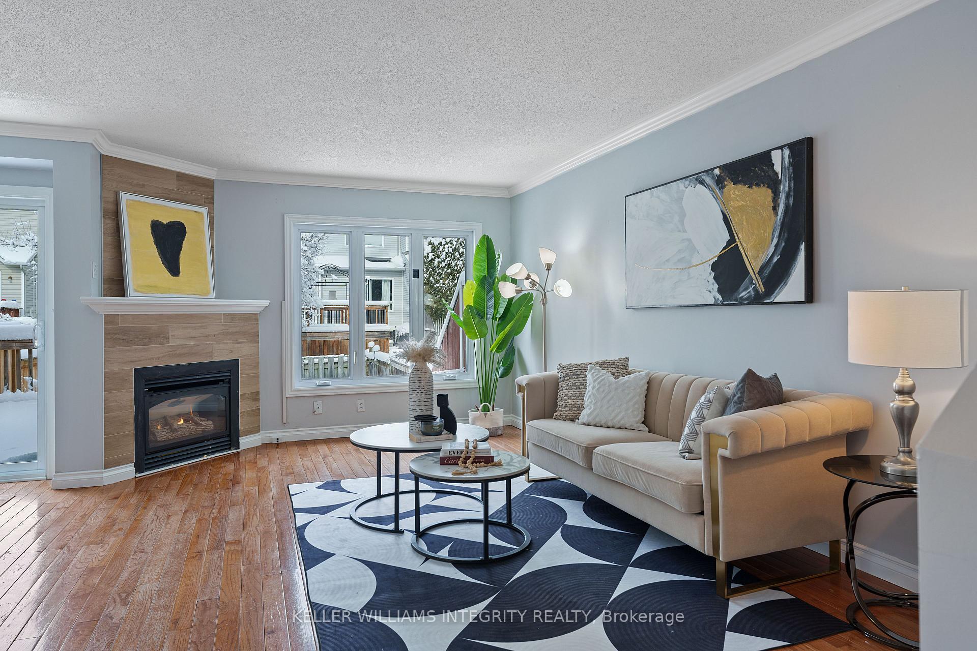 Photo 9 of 58 Sheppard's Glen Avenue, Ottawa, Kanata - Emerald Meadows/Trailwest — HOMEH
