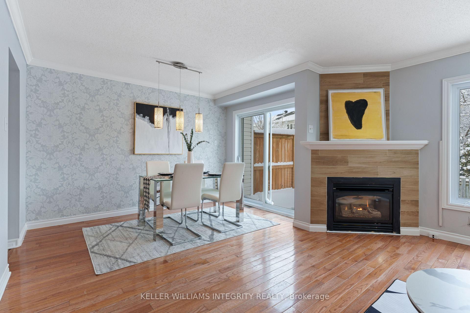 Photo 13 of 58 Sheppard's Glen Avenue, Ottawa, Kanata - Emerald Meadows/Trailwest — HOMEH