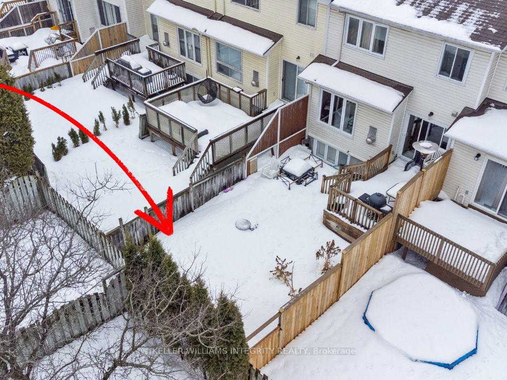 Photo 31 of 58 Sheppard's Glen Avenue, Ottawa, Kanata - Emerald Meadows/Trailwest — HOMEH