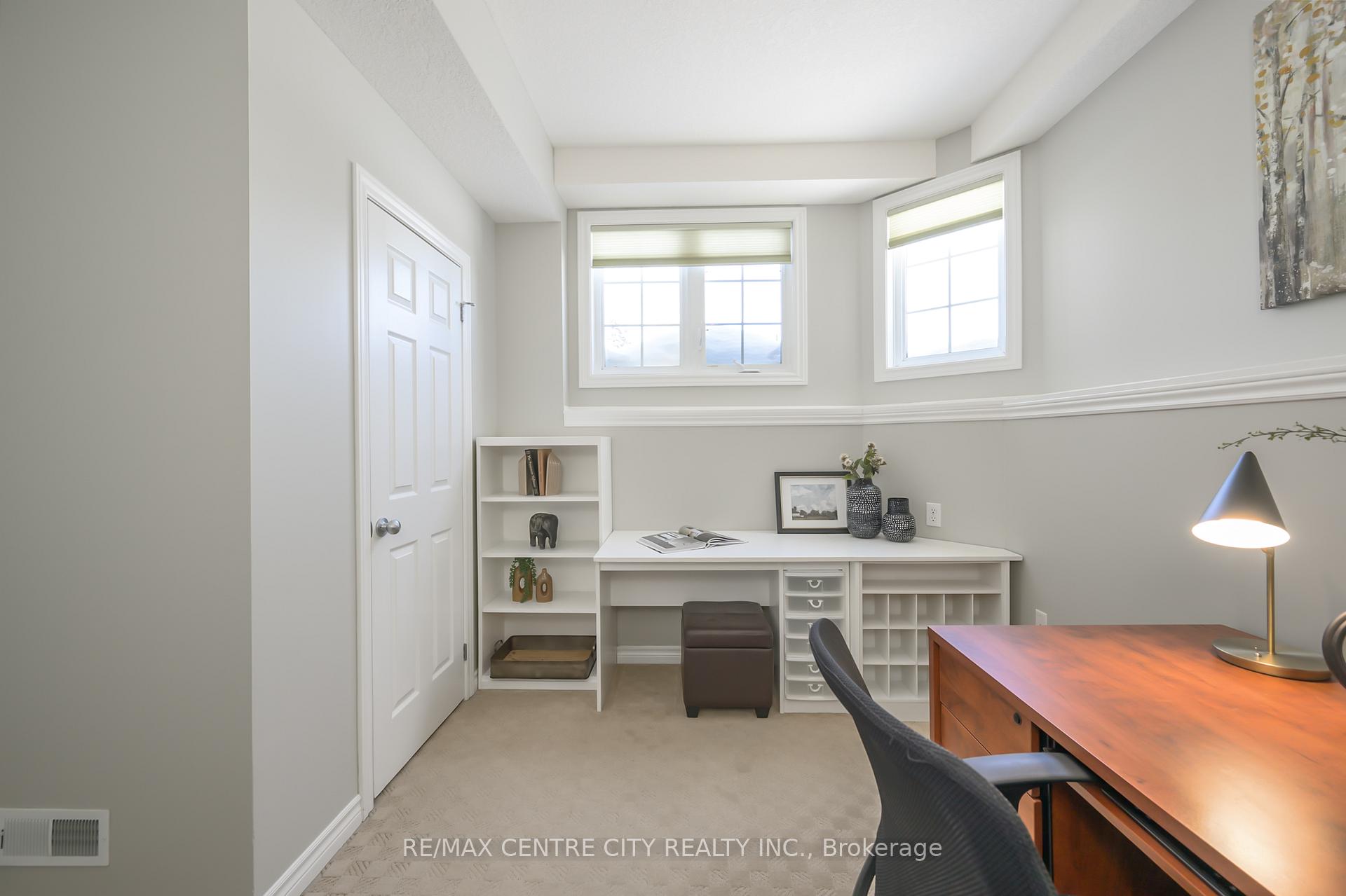 Photo 24 of 49 Stonefield Lane, Middlesex Centre, Ilderton — HOMEH