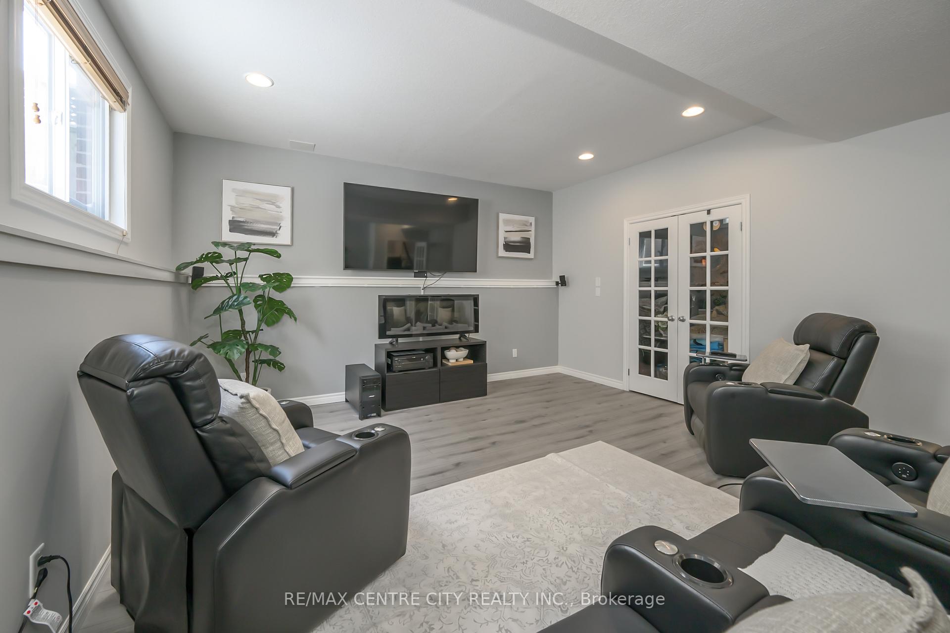 Photo 28 of 49 Stonefield Lane, Middlesex Centre, Ilderton — HOMEH