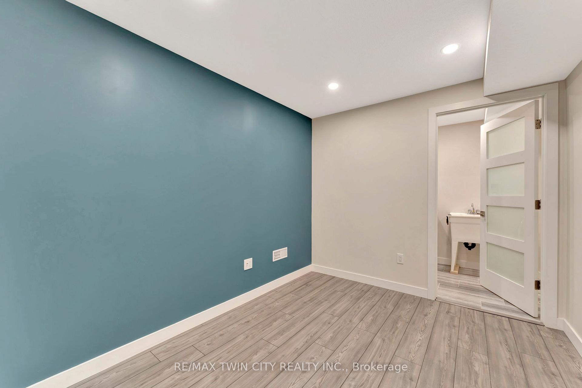 Photo 28 of 1391 Countrystone Drive, Kitchener — HOMEH