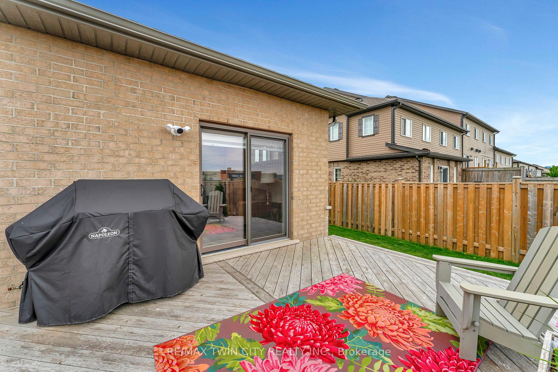 Photo 37 of 1391 Countrystone Drive, Kitchener — HOMEH