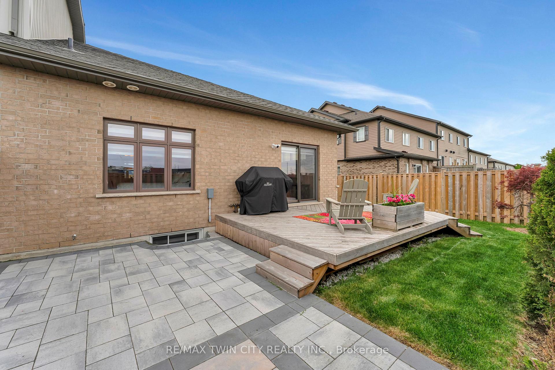 Photo 39 of 1391 Countrystone Drive, Kitchener — HOMEH