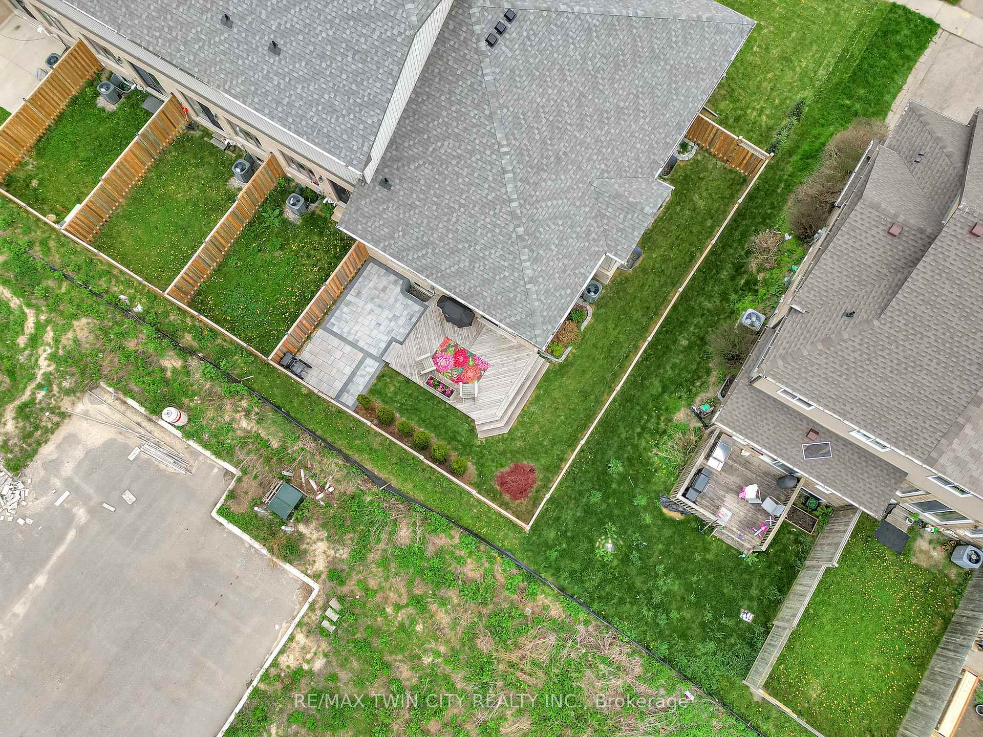 Photo 45 of 1391 Countrystone Drive, Kitchener — HOMEH
