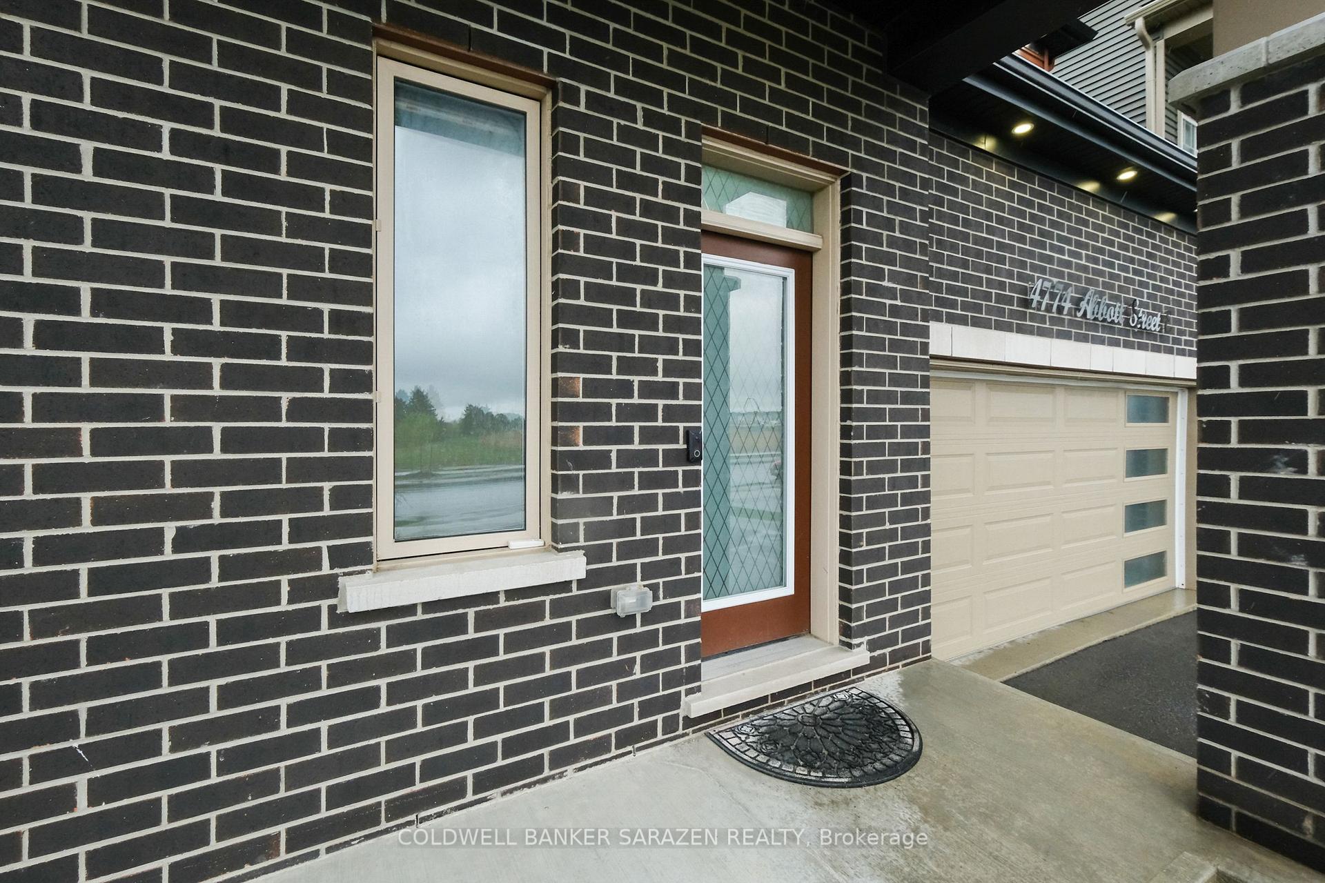 Photo 3 of 4774 Abbott Street E, Ottawa, Kanata - Emerald Meadows/Trailwest — HOMEH