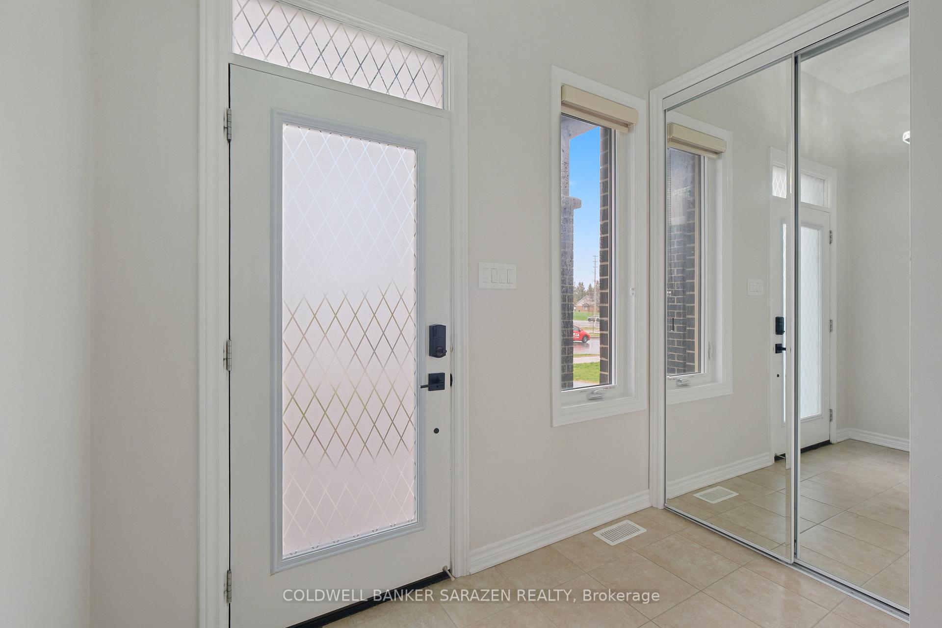 Photo 4 of 4774 Abbott Street E, Ottawa, Kanata - Emerald Meadows/Trailwest — HOMEH