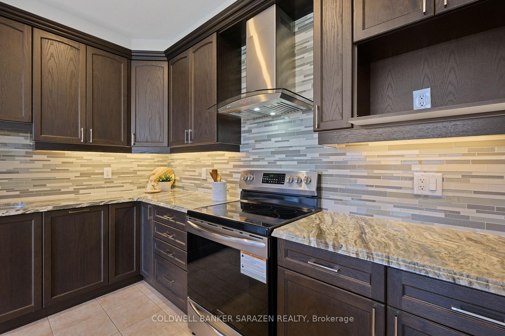 Photo 19 of 4774 Abbott Street E, Ottawa, Kanata - Emerald Meadows/Trailwest — HOMEH