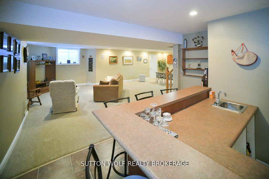 Photo 22 of 98 Harris Road, Middlesex Centre, Delaware Town — HOMEH