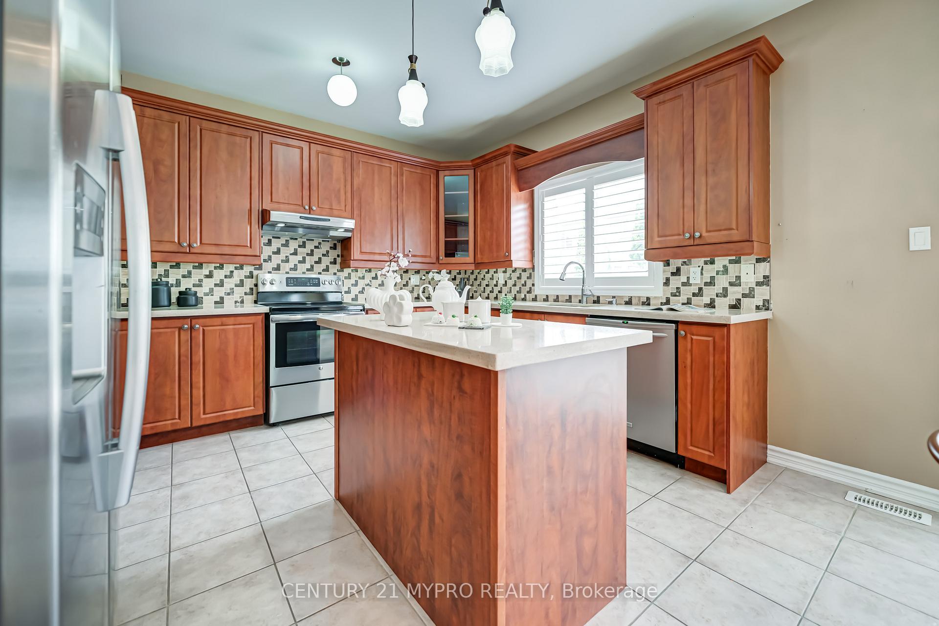 Photo 19 of 47 Kindy Street, Markham, Wismer — HOMEH