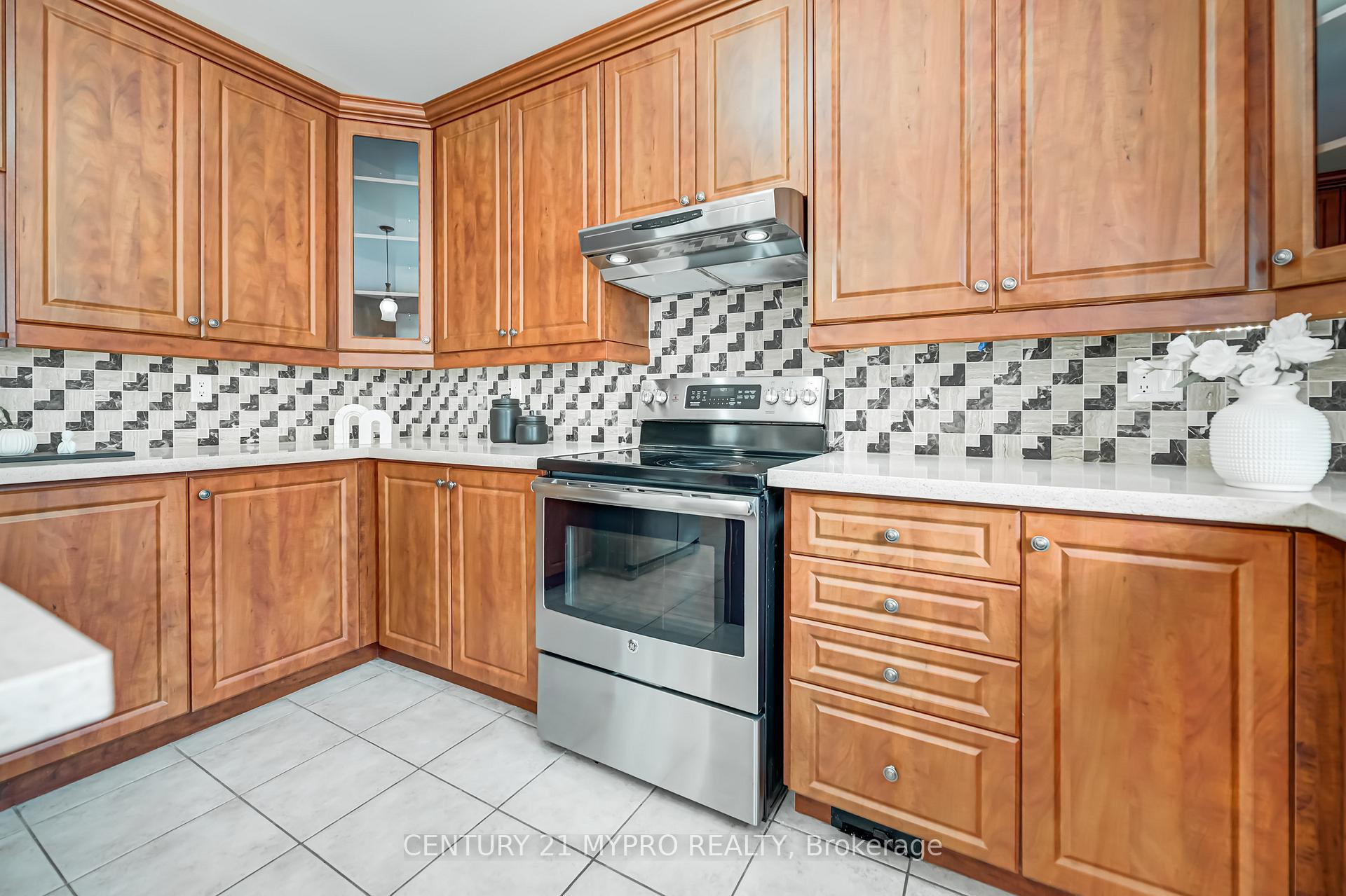 Photo 21 of 47 Kindy Street, Markham, Wismer — HOMEH