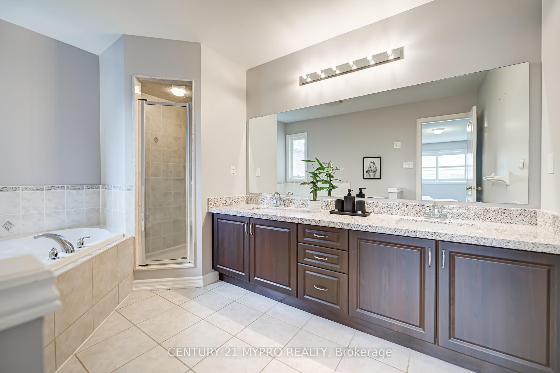 Photo 34 of 47 Kindy Street, Markham, Wismer — HOMEH