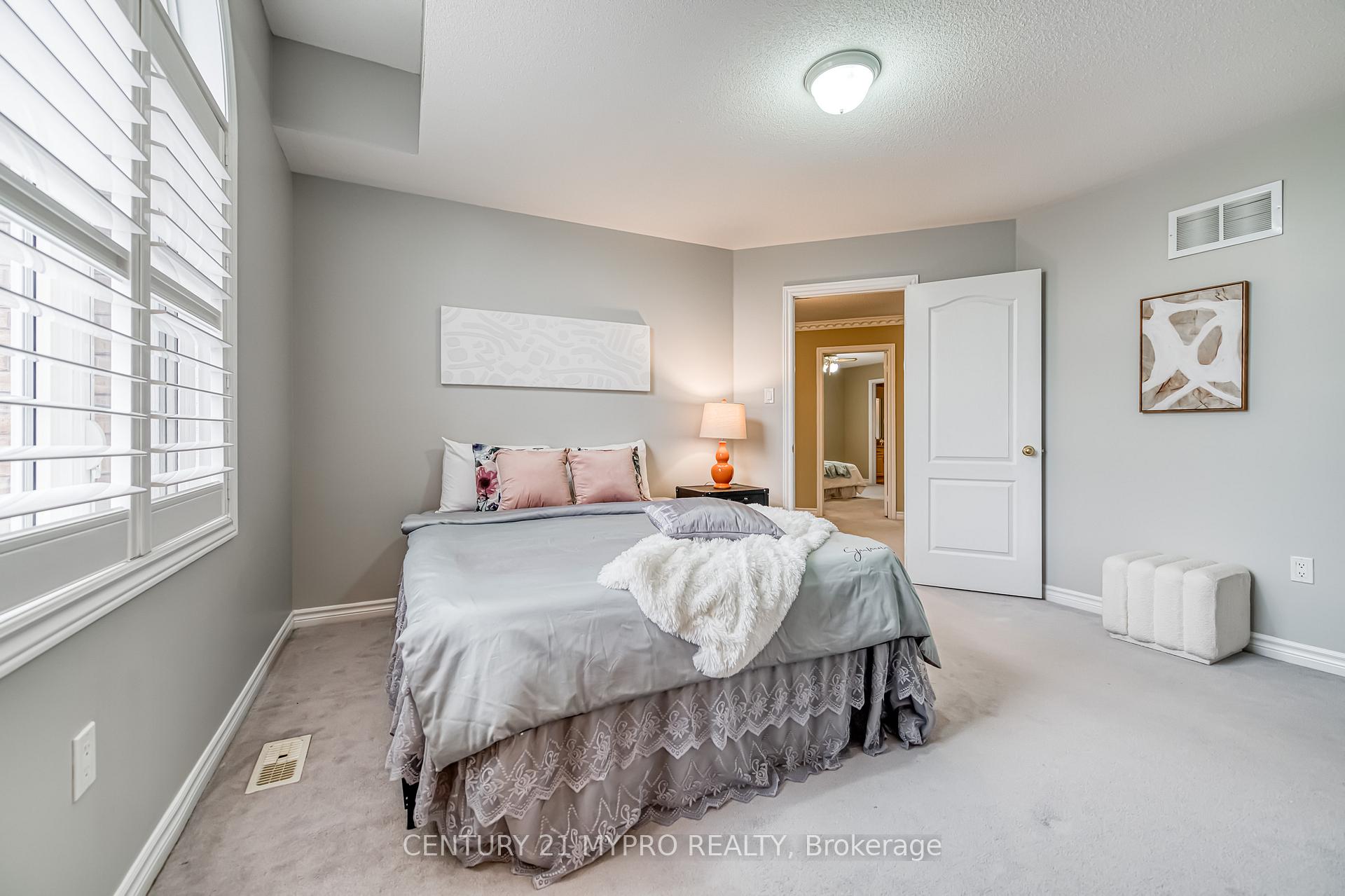 Photo 40 of 47 Kindy Street, Markham, Wismer — HOMEH