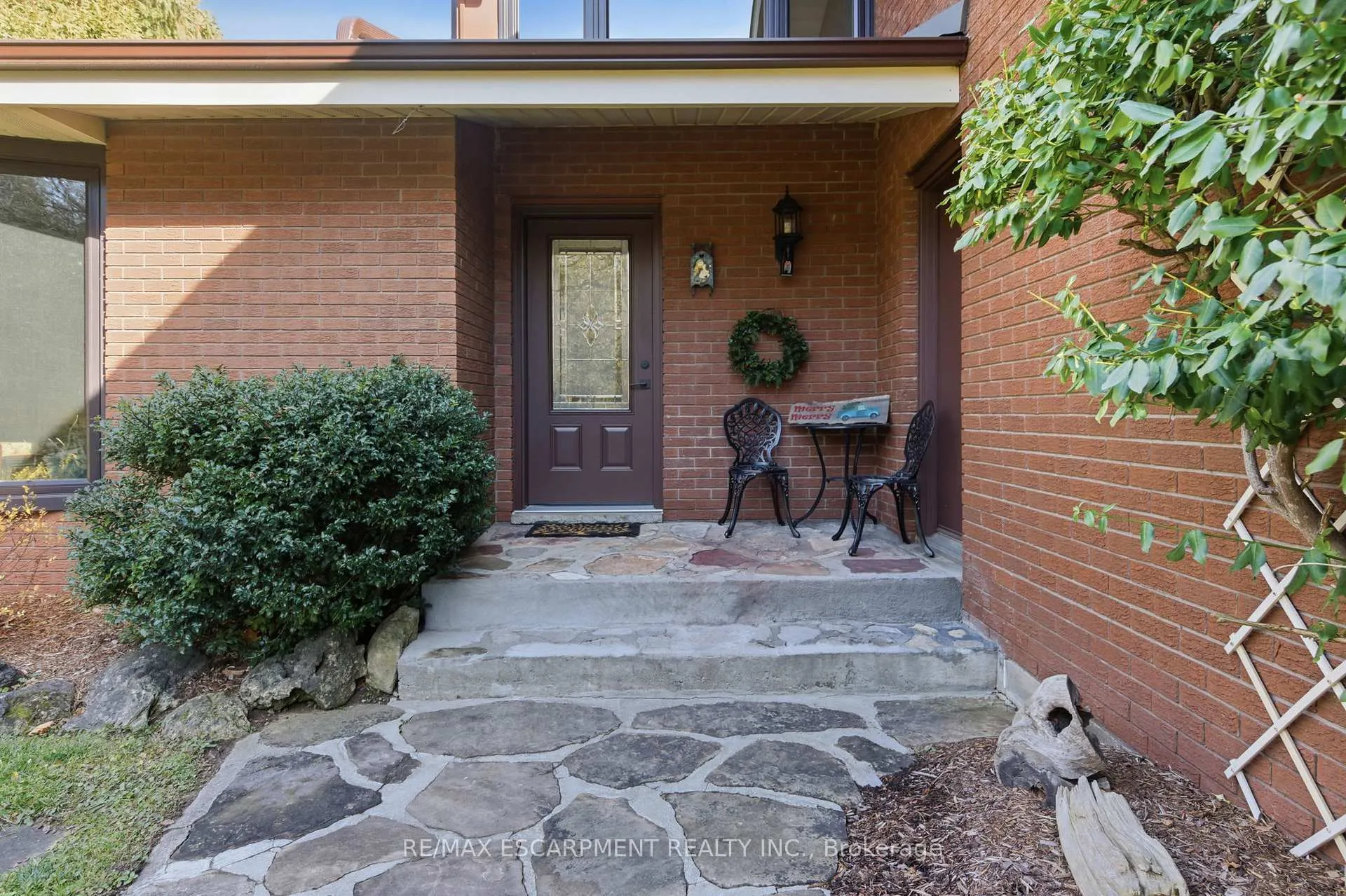 Photo 8 of 7575 Milburough Line, Milton, Rural Milton West — HOMEH
